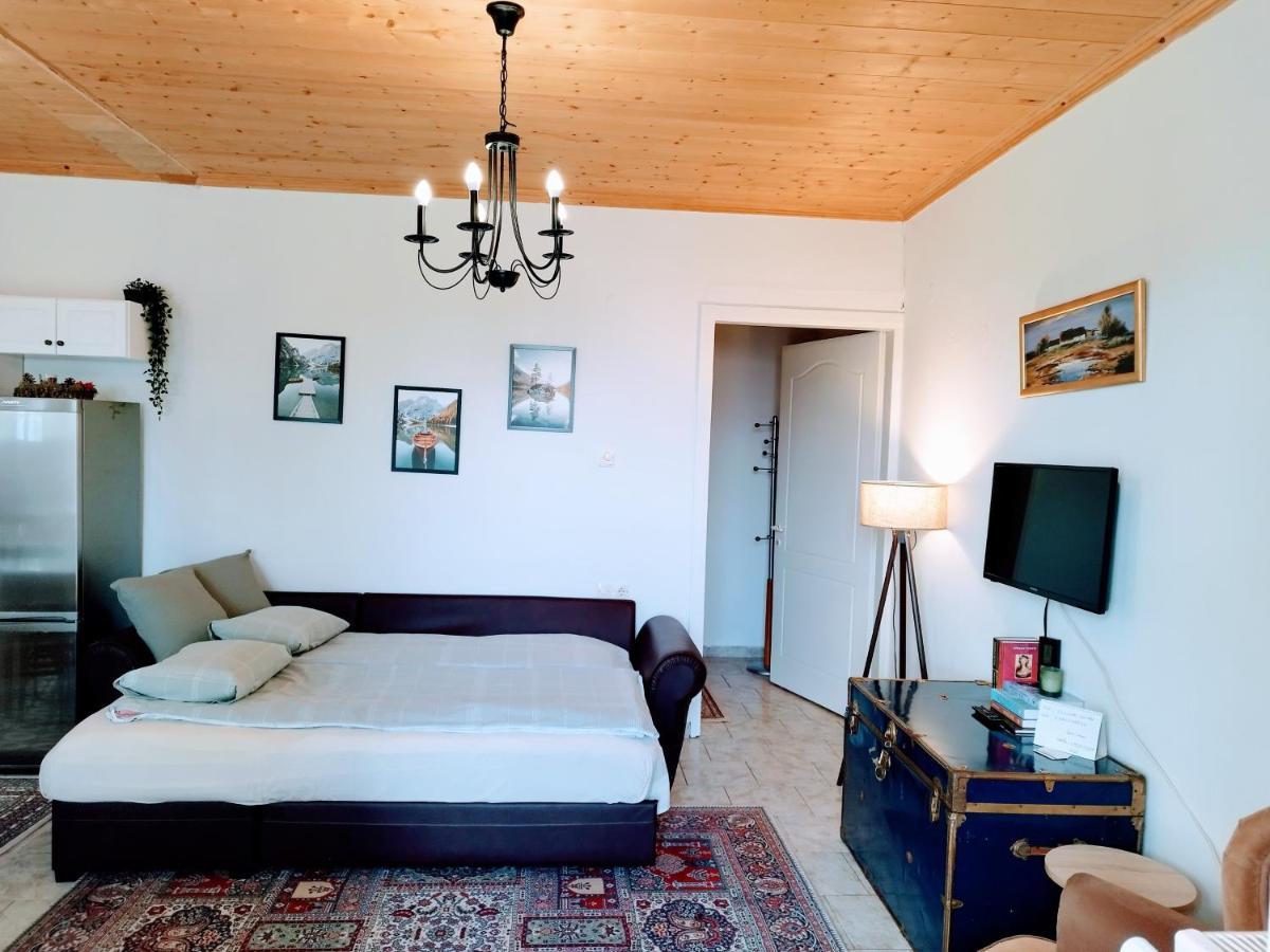Cozy Cottage For 4 Lavdhas Ngoại thất bức ảnh